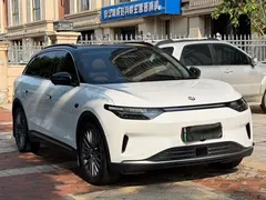 2024 Leapmotor C11 EV 580 Premium, белый — фото 3
