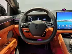 2024 Aito M7 1.5T RWD Smart Driving Ultra 5-seat, чёрный — фото 11