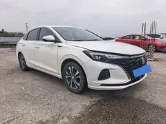 2022 Changan Eado PLUS 1.4T GDI DCT Flagship, белый — фото 3