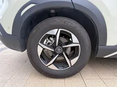 2025 BYD Yuan UP Smart Driving 401km, белый — фото 12