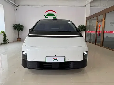 2025 Li Auto MEGA Home