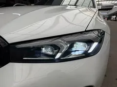 2023 BMW 3 Series 320Li M Sport Package, белый — фото 4