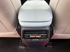 2022 Aion Plus 70, белый — фото 18