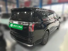 2024 Zeekr 009 6-Seat Executive 4WD 108kWh, чёрный — фото 10