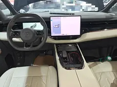2024 Zeekr 009 6-Seat Executive 4WD 108kWh, чёрный — фото 14