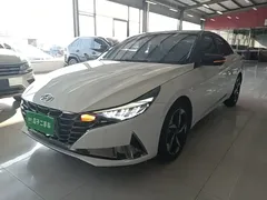 2022 Hyundai Elantra 1.5L CVT LUX Premium, белый — фото 2