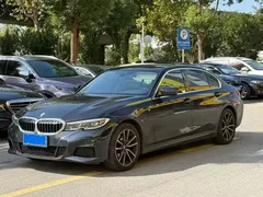 2021 BMW 3 Series 325Li M Sport Package, чёрный — фото 1
