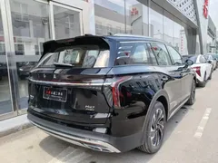 2025 Hongqi HS7 2.0T PHEV 2WD Qixiang 7-seat, чёрный — фото 8