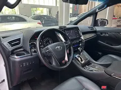 2023 Toyota Vellfire Crown Hybrid 2.5L HV Premium, белый — фото 13