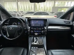 2023 Toyota Vellfire Crown Hybrid 2.5L HV Premium, белый — фото 17