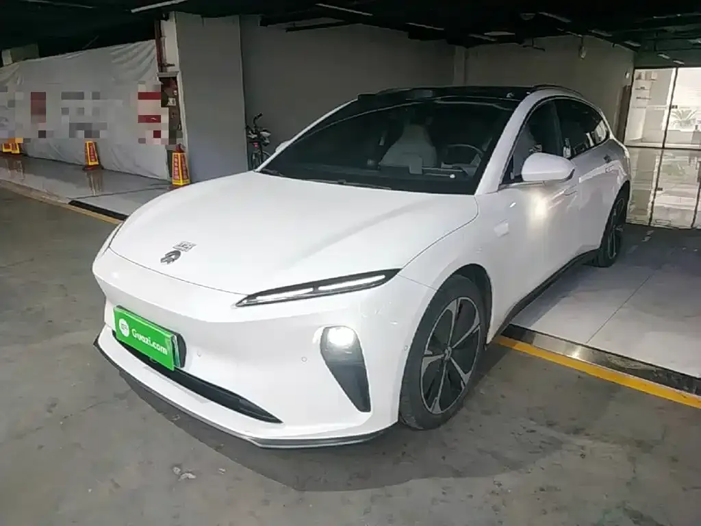 2024 Nio ET5T 75kWh Touring