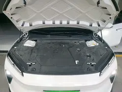 2024 Nio ET5T 75kWh Touring, белый — фото 20