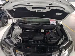 2022 Nissan X-Trail 2.0L 2WD Premium, белый — фото 20