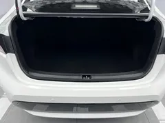 2022 Toyota Levin 185T CVT Luxury, белый — фото 17