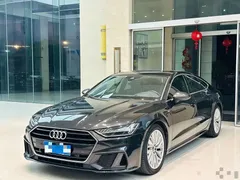 2021 Audi A7 45 TFSI, чёрный — фото 1