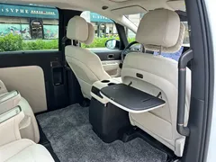 2025 Li Auto MEGA Ultra Smart Refresh, белый — фото 22