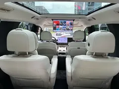 2025 Li Auto MEGA Ultra Smart Refresh, белый — фото 24
