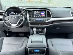 2021 Toyota Highlander 2.0T 4WD Luxury 7, чёрный — фото 8