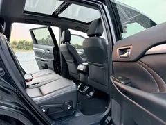 2021 Toyota Highlander 2.0T 4WD Luxury 7, чёрный — фото 13