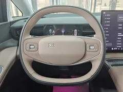 2025 Xpeng X9 EV 650 Long Range Max — фото 11