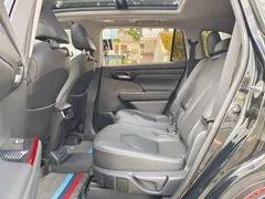 2022 Toyota Highlander 380T 4WD Premium 7-seat, чёрный — фото 9