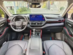 2022 Toyota Highlander 380T 4WD Premium 7-seat, чёрный — фото 10