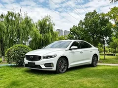 2023 Geely Preface 2.0TD Premium, белый — фото 1