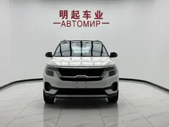 2021 Kia Seltos 1.5L CVT Trend, белый — фото 3