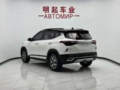 2021 Kia Seltos 1.5L CVT Trend, белый — фото 8