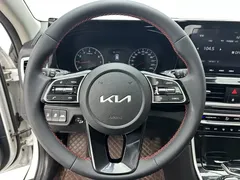 2021 Kia Seltos 1.5L CVT Trend, белый — фото 16