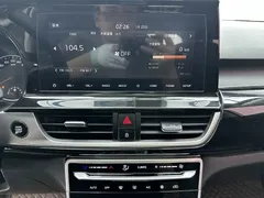 2021 Kia Seltos 1.5L CVT Trend, белый — фото 17