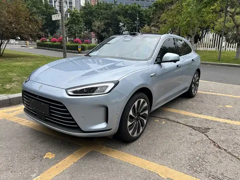 2023 Aito M5 EREV 4WD Smart Driving