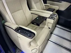 2021 Toyota Vellfire Hybrid 2.5L HV Premium, чёрный — фото 13