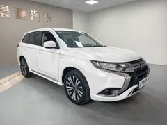 2021 Mitsubishi Outlander 2.0L 2WD 5 Seats, белый — фото 3