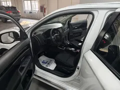 2021 Mitsubishi Outlander 2.0L 2WD 5 Seats, белый — фото 16