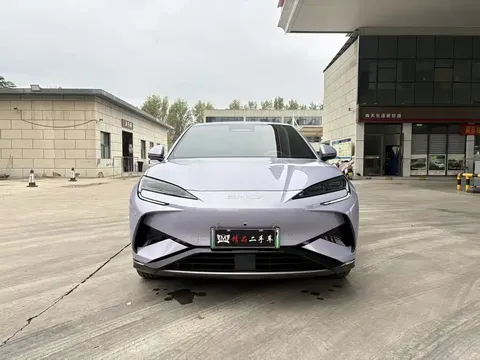 2025 BYD Sea Lion 07 EV 610