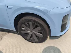 2025 Li Auto i8 Standard, синий — фото 6