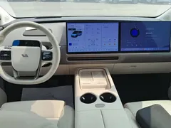 2025 Li Auto i8 Standard, синий — фото 12