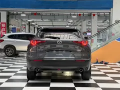 2022 Mazda CX-30 2.0L AT, чёрный — фото 17