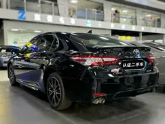 2021 Toyota Camry 2.5S Fashion, чёрный — фото 4