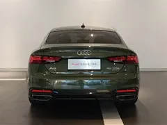 2022 Audi A5 Sportback 40 TFSI quattro Luxury Sport, зелёный — фото 5