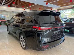 2021 Toyota Sienna 2.5L Hybrid Premium, чёрный — фото 6
