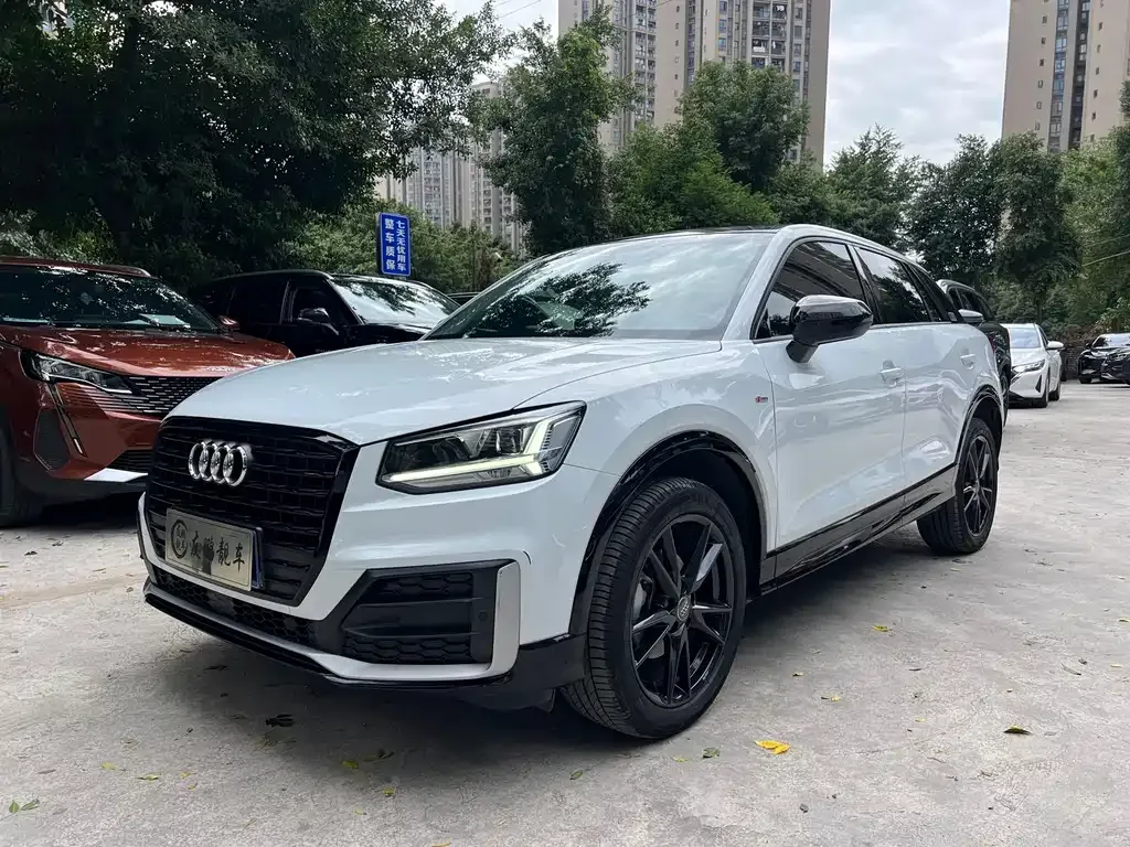 2021 Audi Q2L 35 TFSI Fashion Sport