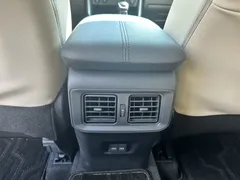 2021 Toyota RAV4 2.0L CVT 2WD Fashion Plus — фото 16
