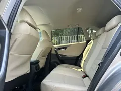 2021 Toyota RAV4 2.0L CVT 2WD Fashion Plus — фото 17