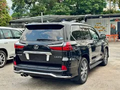 2016 Lexus LX 570 Premium Luxury, чёрный — фото 4