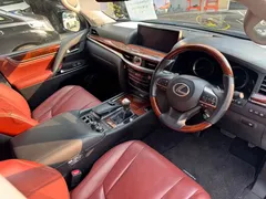2016 Lexus LX 570 Premium Luxury, чёрный — фото 10