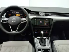 2023 Volkswagen Magotan 330TSI DSG Leading Anniversary, чёрный — фото 12