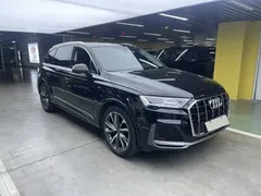 2022 Audi Q7 55 TFSI quattro S line Sport, чёрный — фото 3