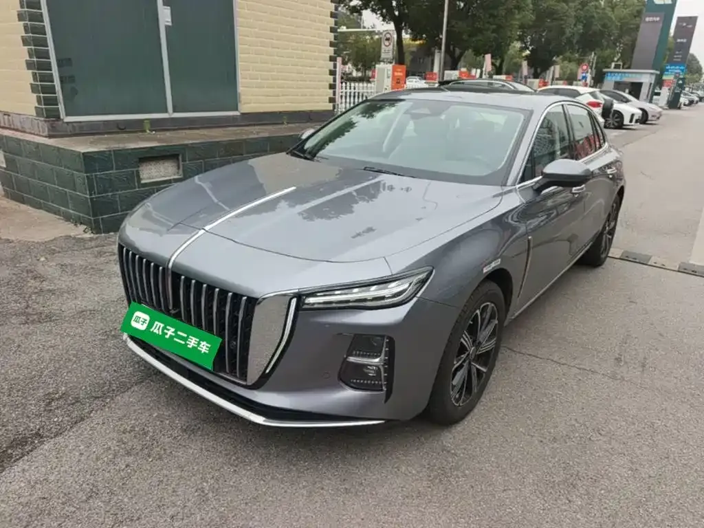 2025 Hongqi H5 PHEV 170